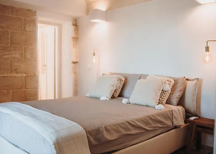 Il Giglio אוסטוני